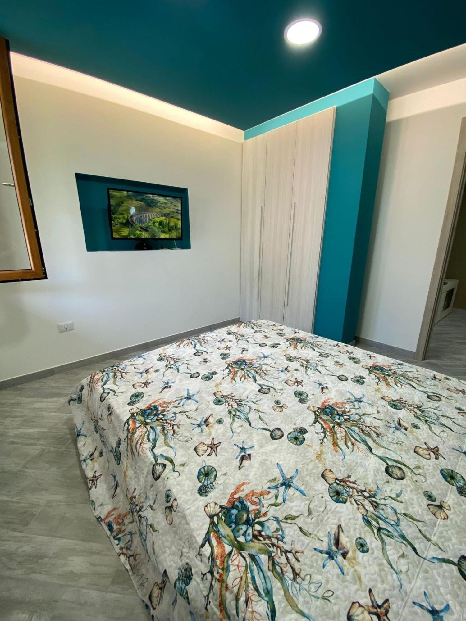 Suite Guesthouse A Pochi Passi Dal Mare ซัสซารี ภายนอก รูปภาพ